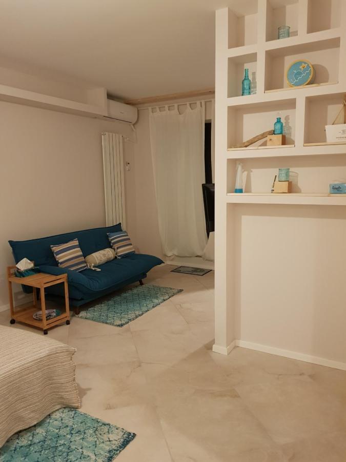 Appartement Marina Central Sunshine Studio à Bucarest Extérieur photo